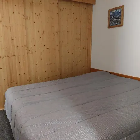 Apartment 3p 6 Pers Arc 1800 Au Pied Des Pistes Avec Balcon Et Equipements Complets - Fr-1-411-917 *